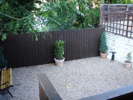 Yard01